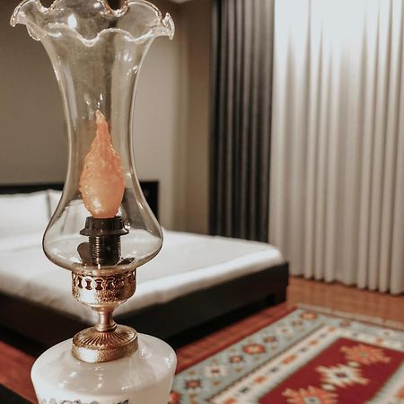 Monun Boutique Hotel Tirana Exterior photo